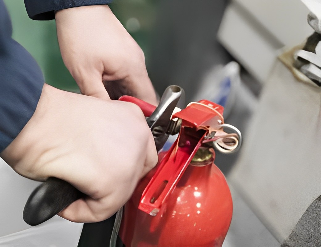 Reassemble Fire Extinguisher